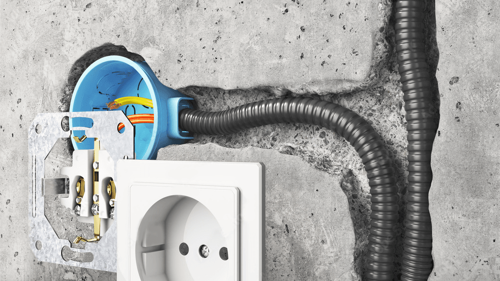 Монтаж электропроводки Монтаж электропроводки-фото